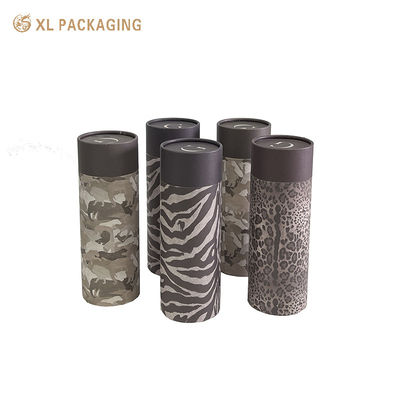 comprar Tubo de cartón Kraft con borde enrollado personalizado, embalaje cilíndrico de cartón de 1,5 mm con papel Kraft blanco de 120 g/m², logotipo personalizado con impresión de patrón de animales 4C Fabricación en línea