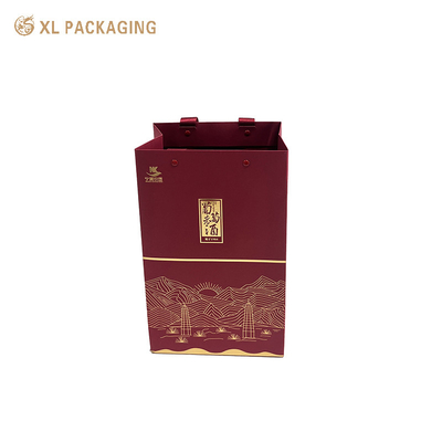 comprar XL Embalaje Embalaje personalizado Fábrica de bolsas de regalo de papel rojo ecológicas Bolsas de embalaje de vino con mango de cinta Fabricación en línea