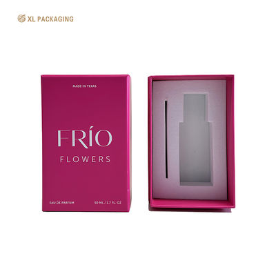 comprar Bolsa de perfumes personalizada de 3 piezas rígida, 2 mm de cartón gris 157 g de papel de arte C2S Impresión roja blanca película mate de terciopelo blanco EVA inserto Fabricación en línea