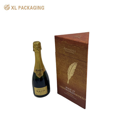 Caja de vino triangular de lujo personalizada con portabotellas de cartón y acabado de papel de oro