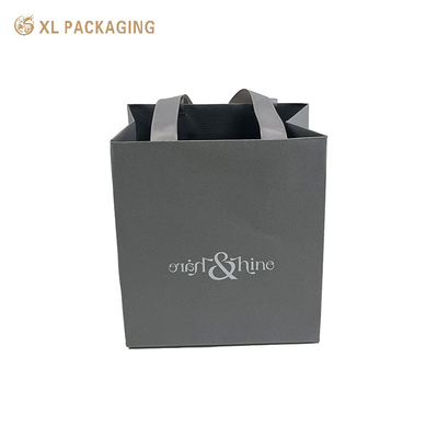 Bolsa de papel de venta directa de fábrica Gris Uno para embalaje de regalos Bolsa de regalo pequeña con logotipo Añadir bolsa de compras