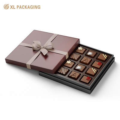 Diseño personalizado Caja de papel de chocolate de Halloween Estampado en caliente Embalaje de catering con cinta