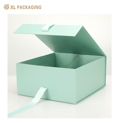 Logotipo o diseño personalizado Caja de cierre magnético para pelucas Embalaje de camisetas de ropa